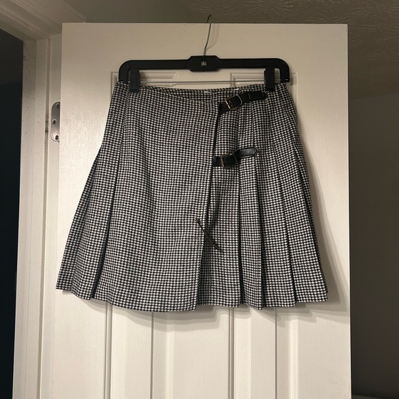 The Limited Dresses & Skirts - The Limited Houndstooth Vintage Steampunk Mini Skirt